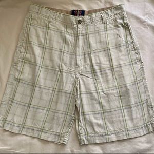 Arrow Plaid Shorts Size 36